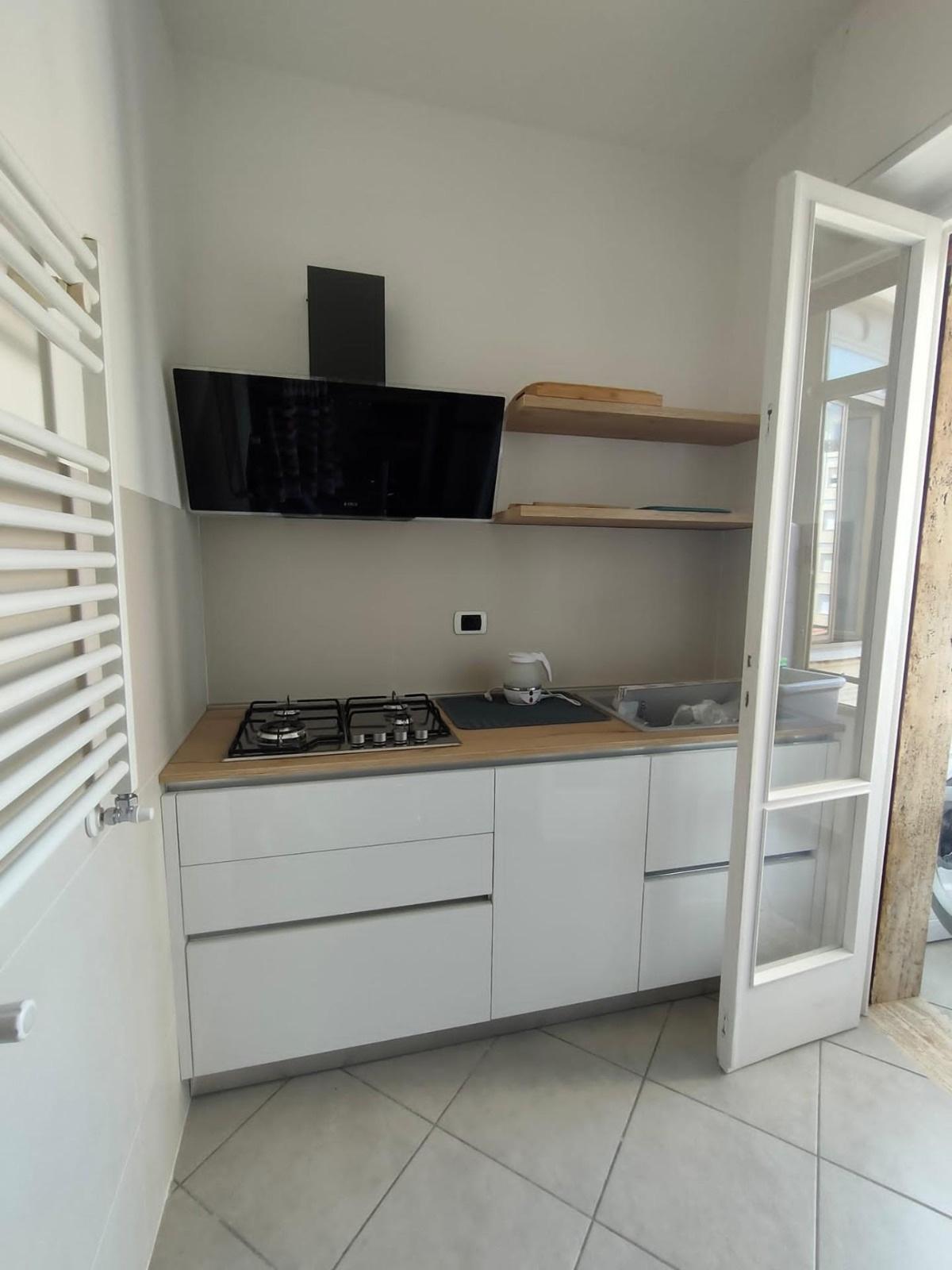 Appartamento in vendita, Camaiore lido di