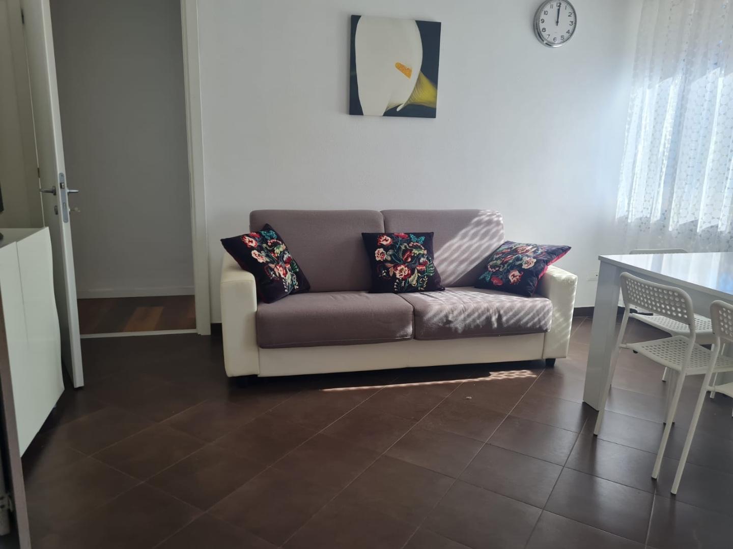 Quadrilocale arredato in affitto, Camaiore lido di