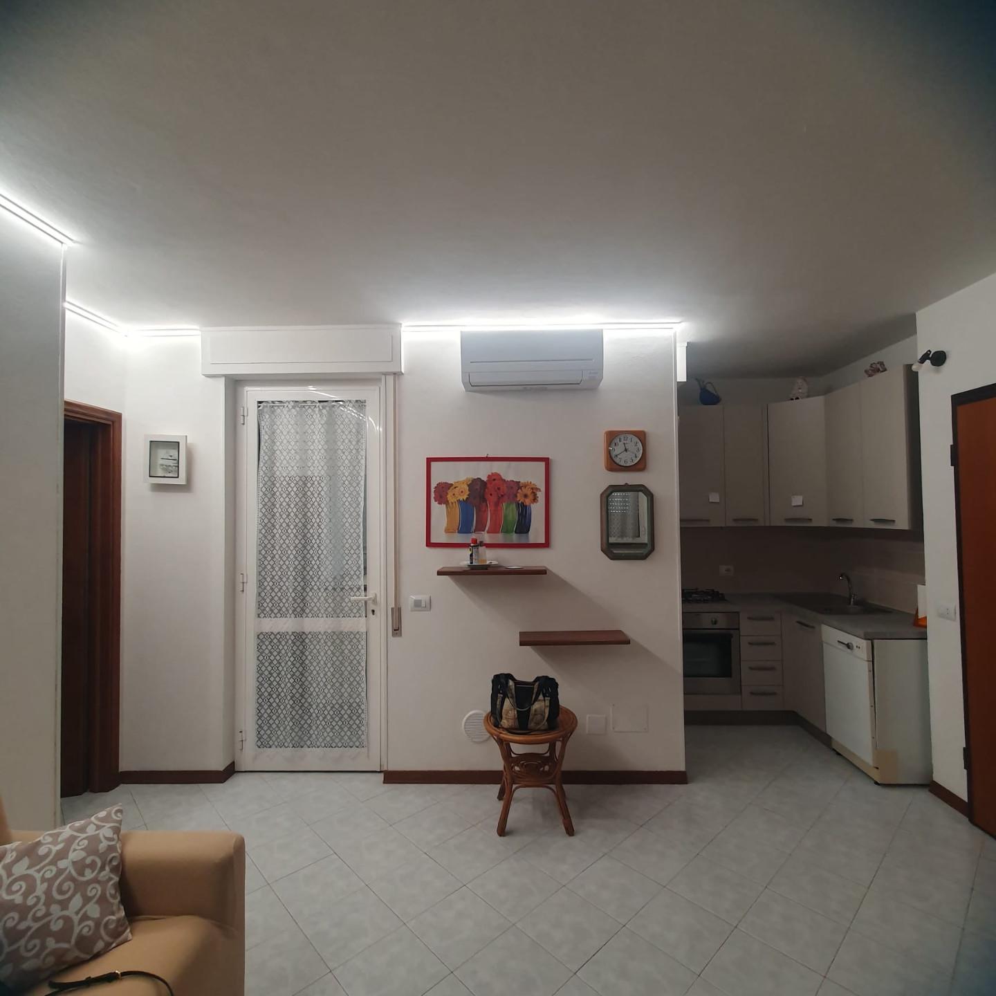 Quadrilocale arredato in affitto, Camaiore lido di