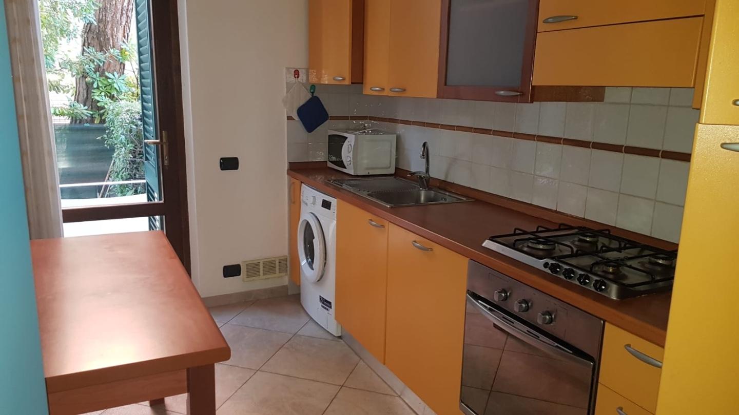 Villa Bifamiliare arredata in affitto, Camaiore lido di