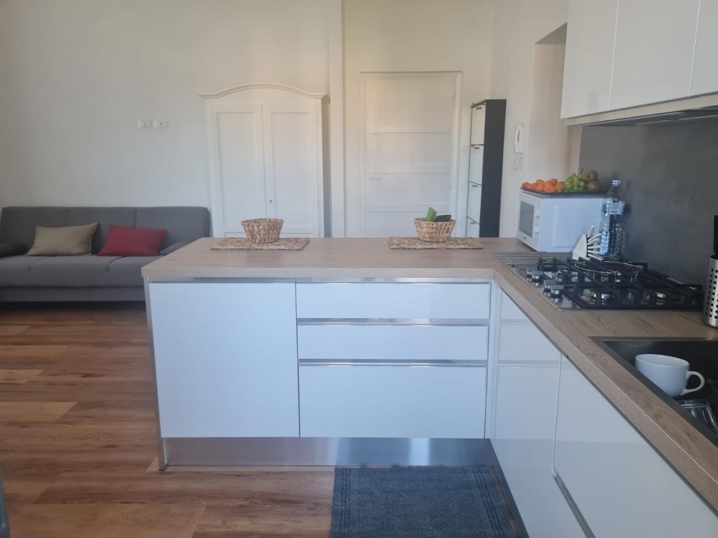 Appartamento arredato in affitto, Camaiore lido di