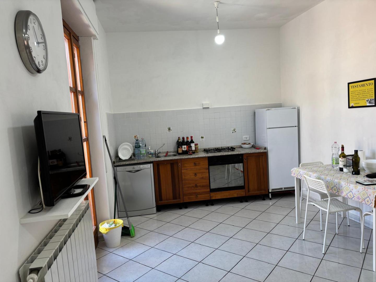 Trilocale con terrazzo, Viareggio marco polo