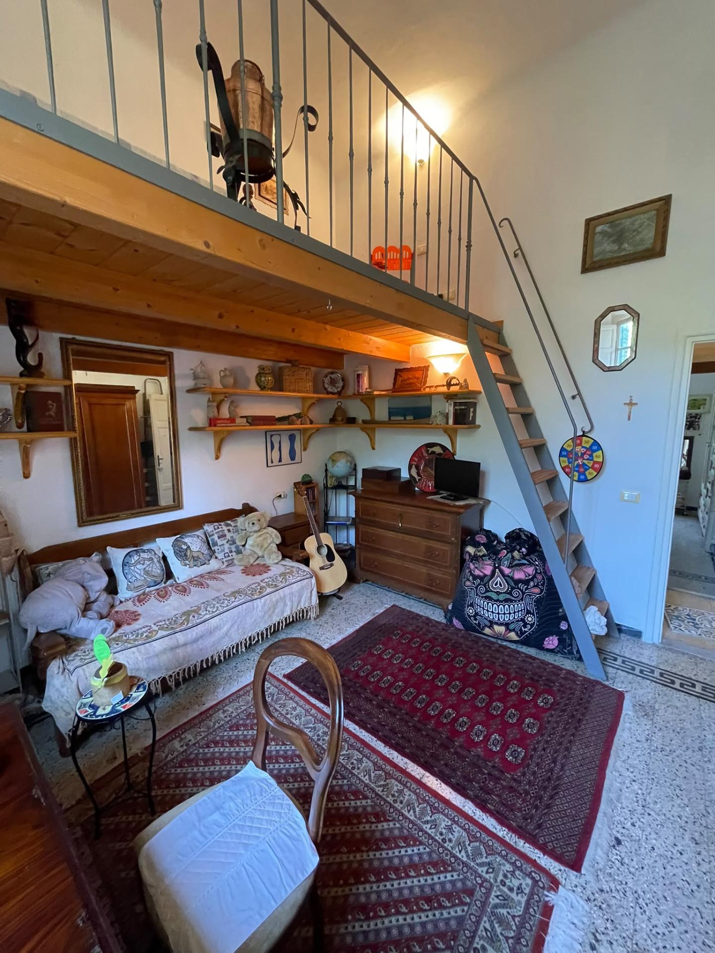 Casa indipendente con giardino, Camaiore lido di