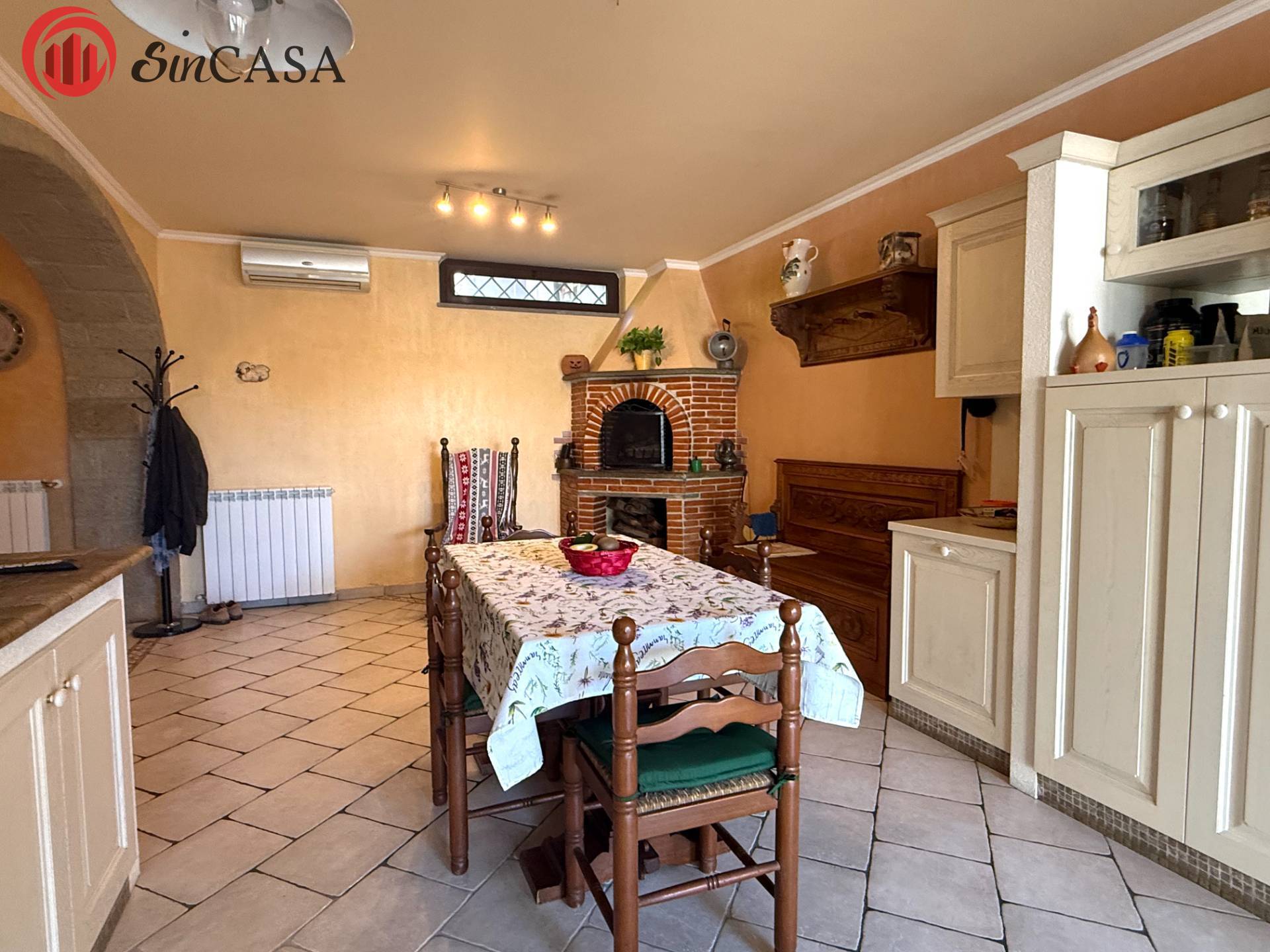 villa bifamiliare in vendita a Sacrofano