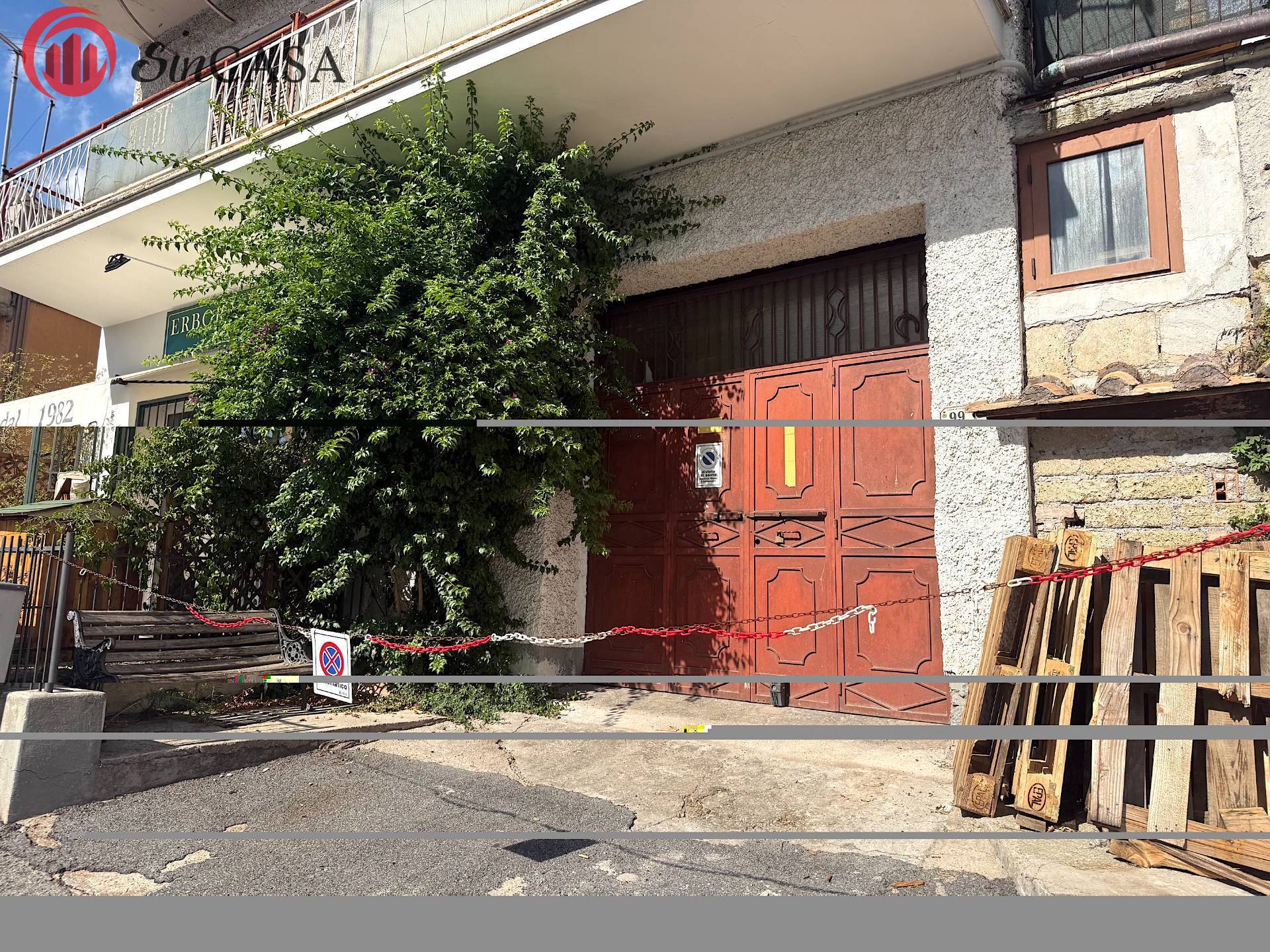 Locale commerciale in vendita a Sacrofano