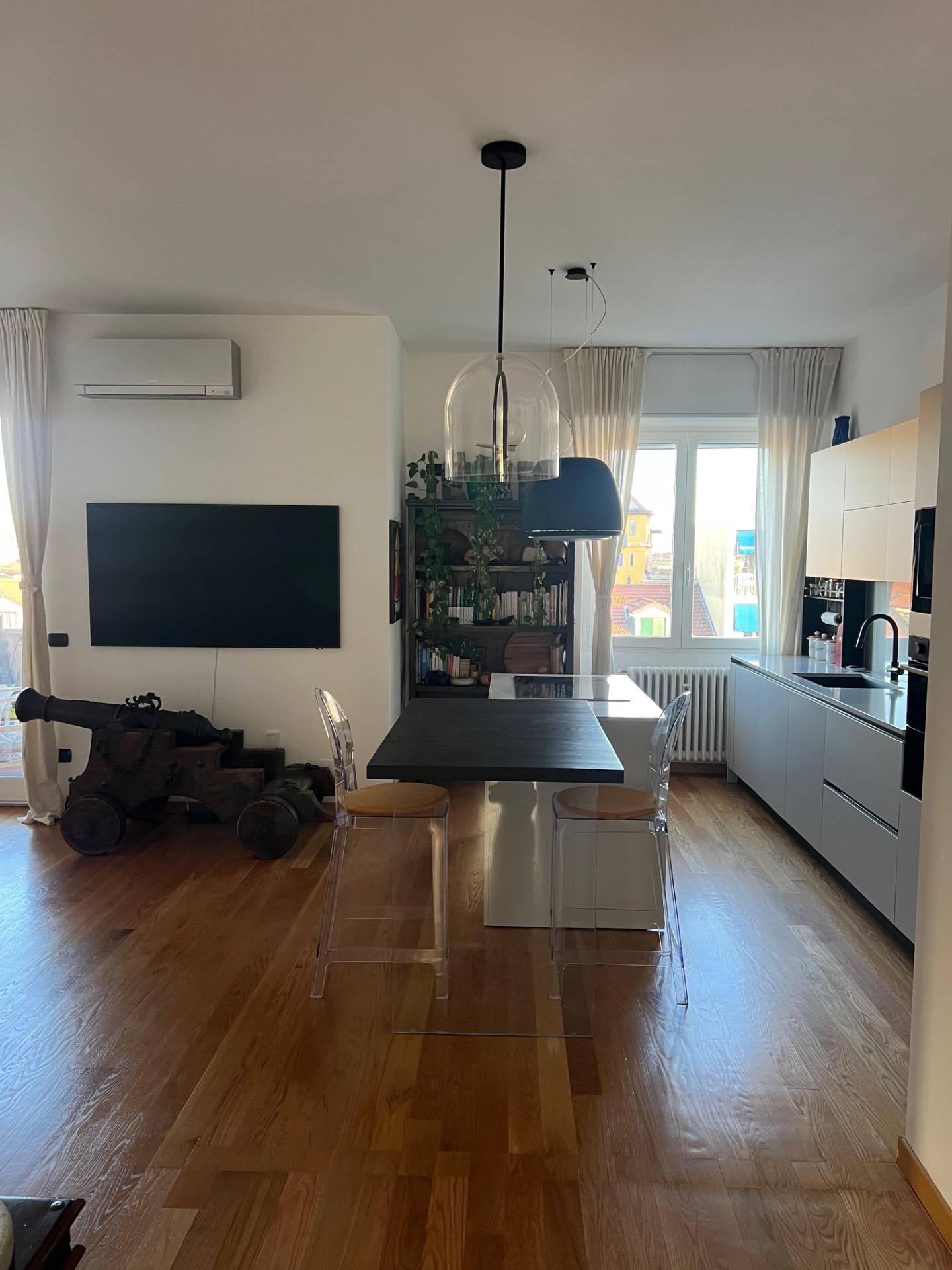 Appartamento in affitto a Milano, Washington