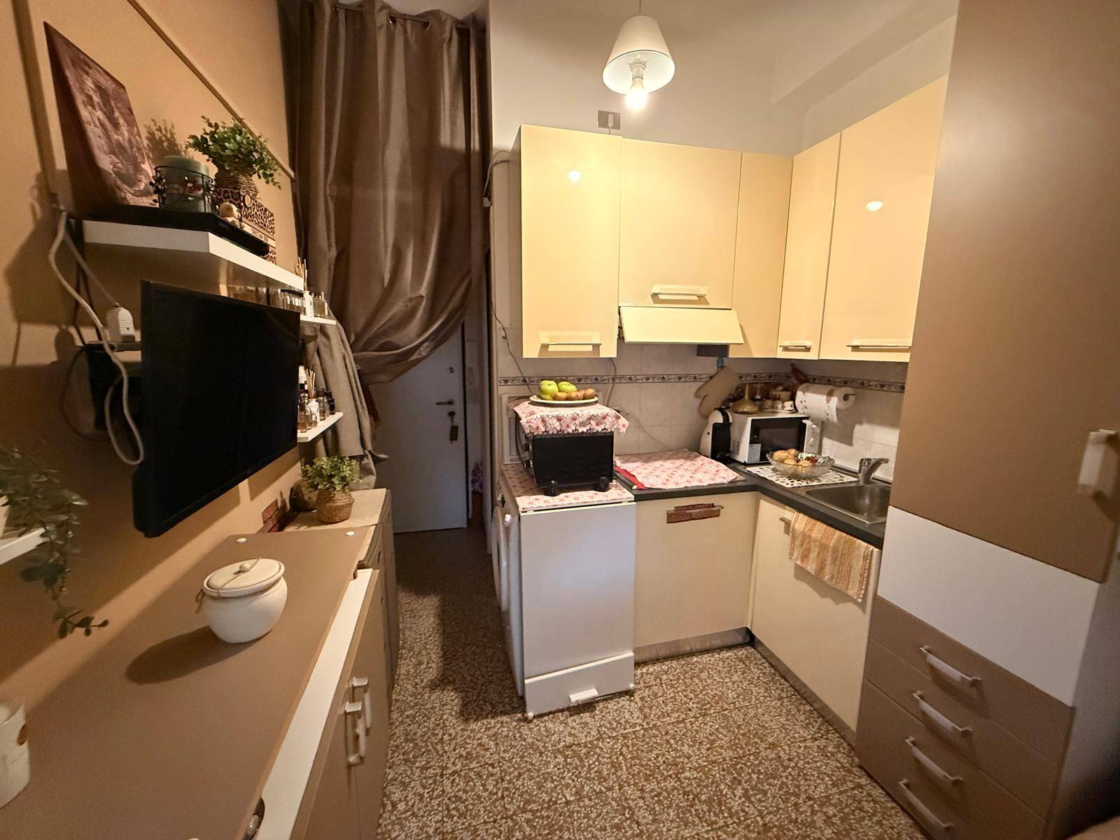 Appartamento in affitto a Milano, Bocconi