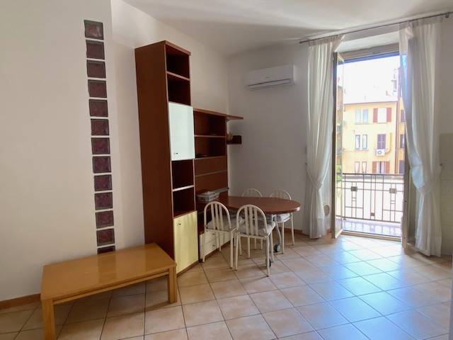 Appartamento in affitto a Milano, Porta Romana