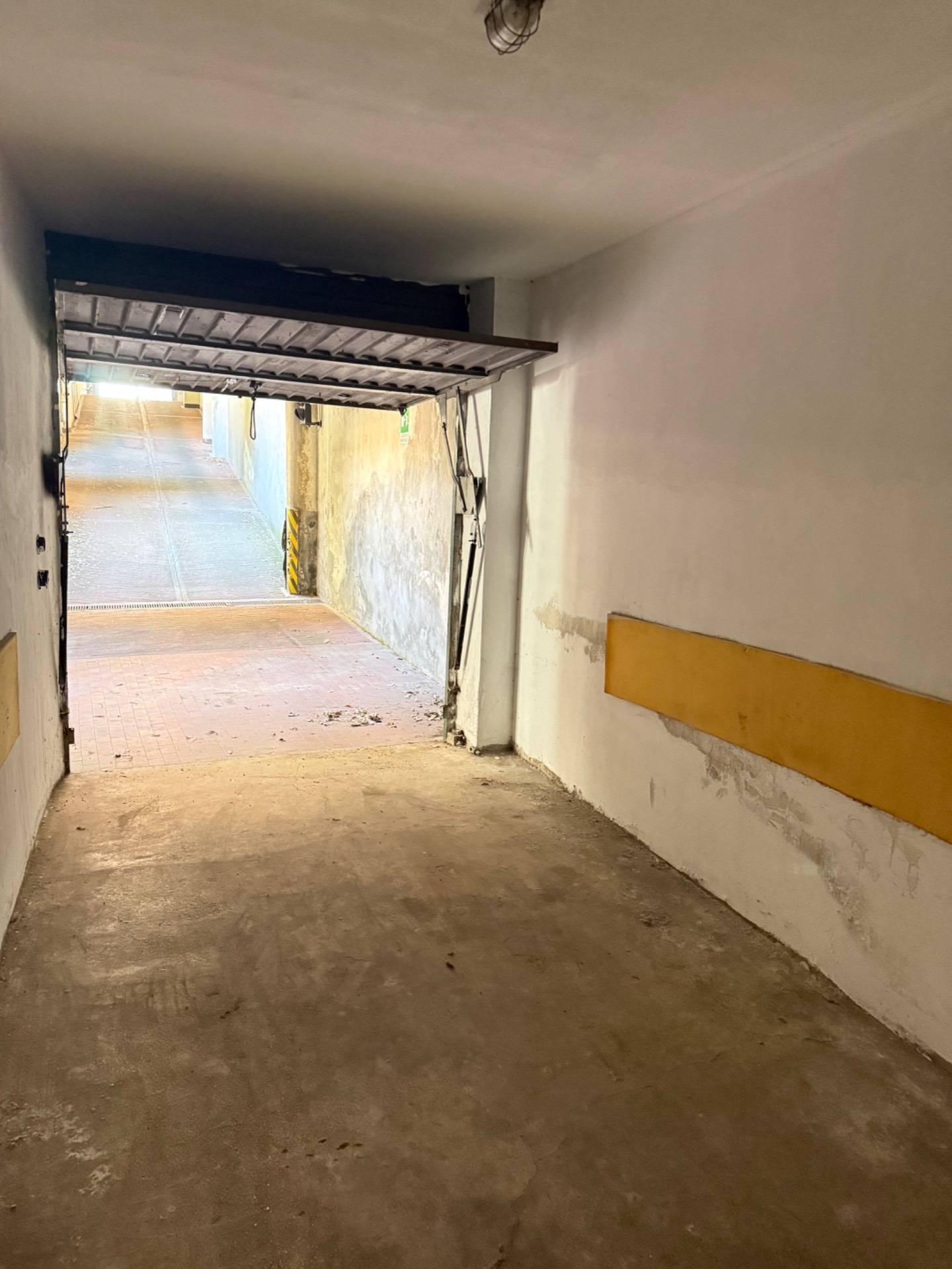 Box o garage in vendita a Milano, Porta Romana