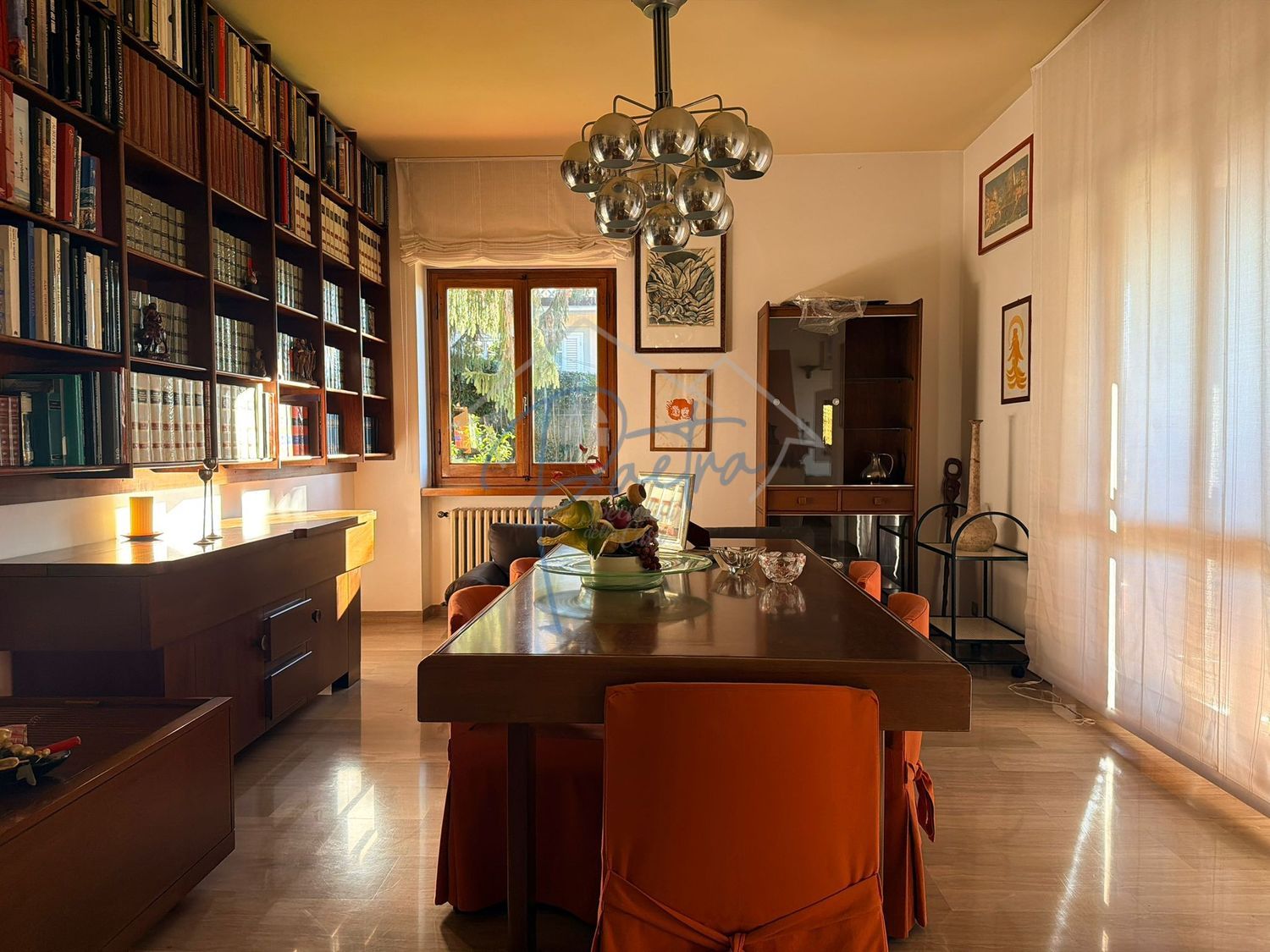 Villa con giardino a Massa