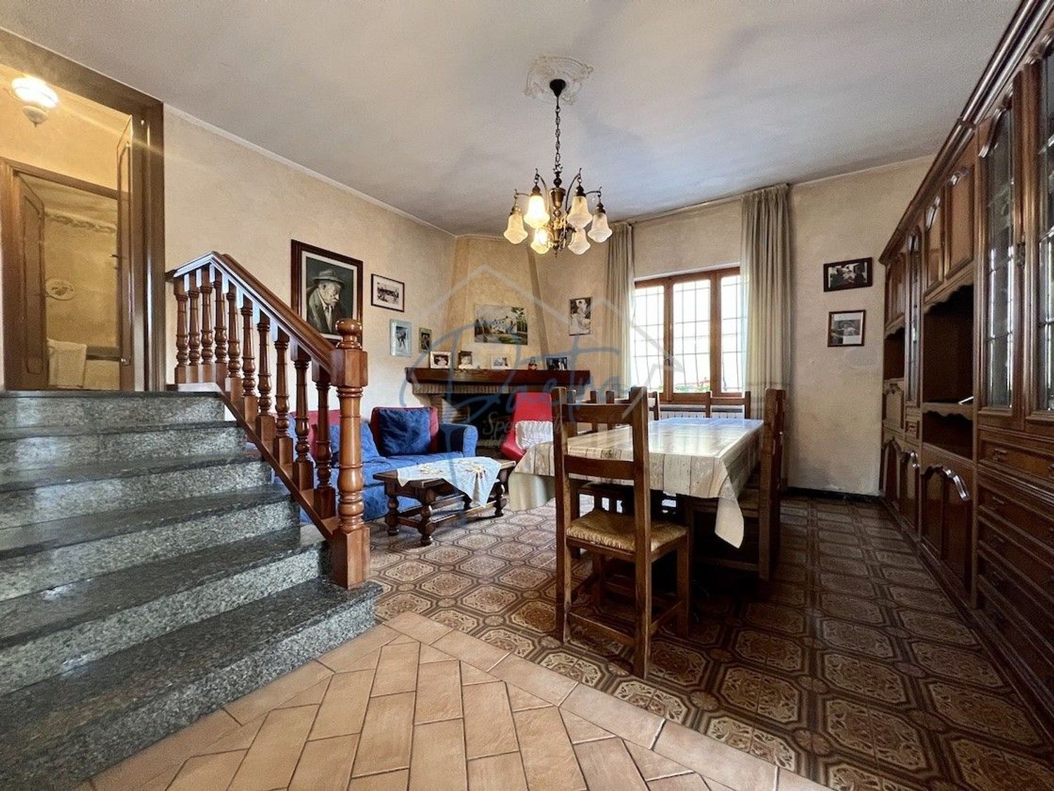 Casa indipendente arredata in affitto, Massa ronchi