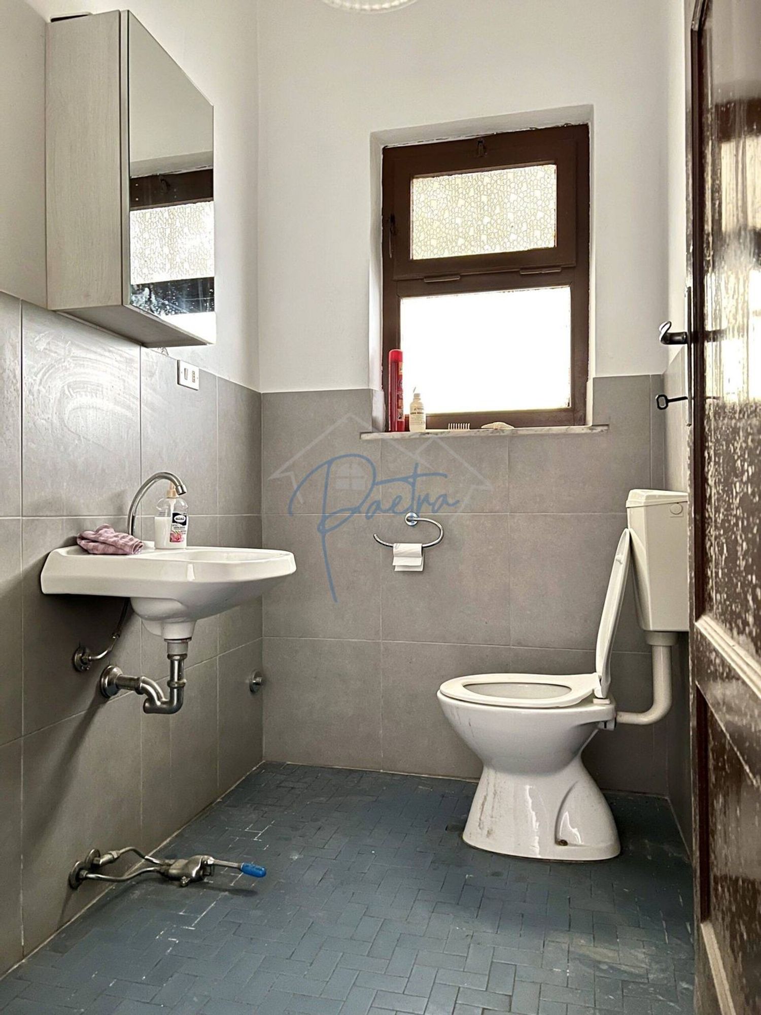 Casa indipendente in vendita a Massa