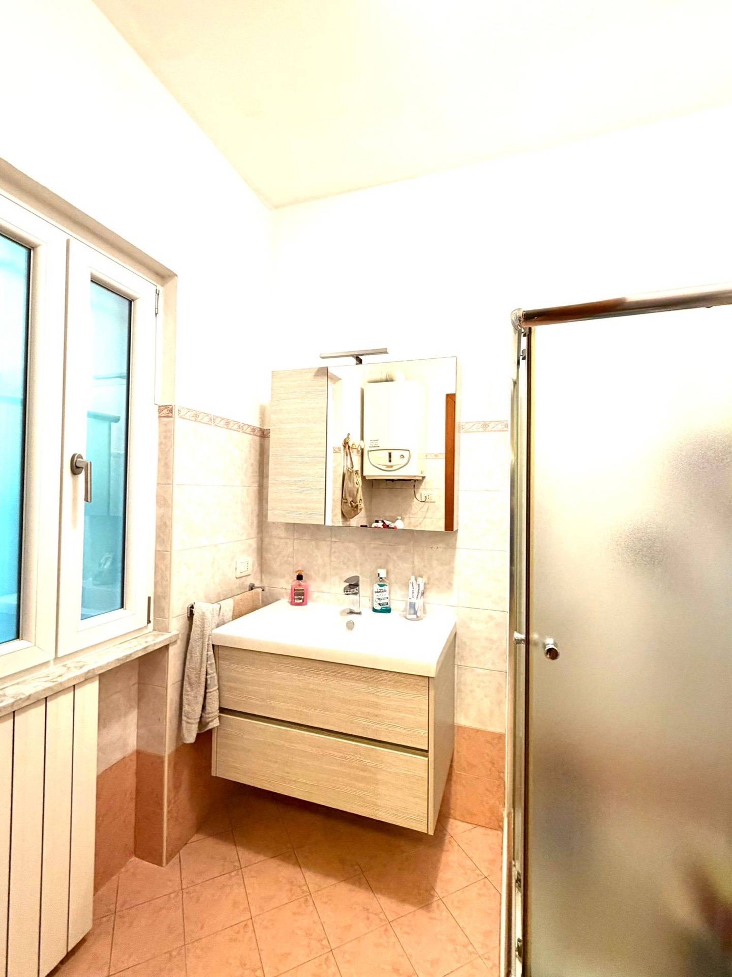 Appartamento in vendita a Parma, San Leonardo