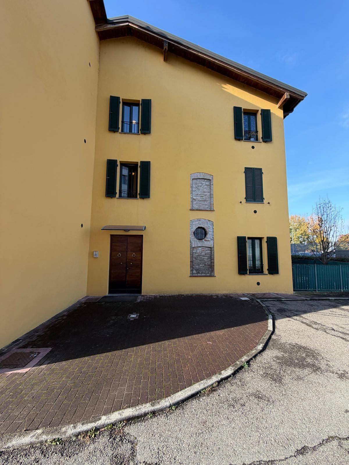 Appartamento in vendita a Parma, Alberi