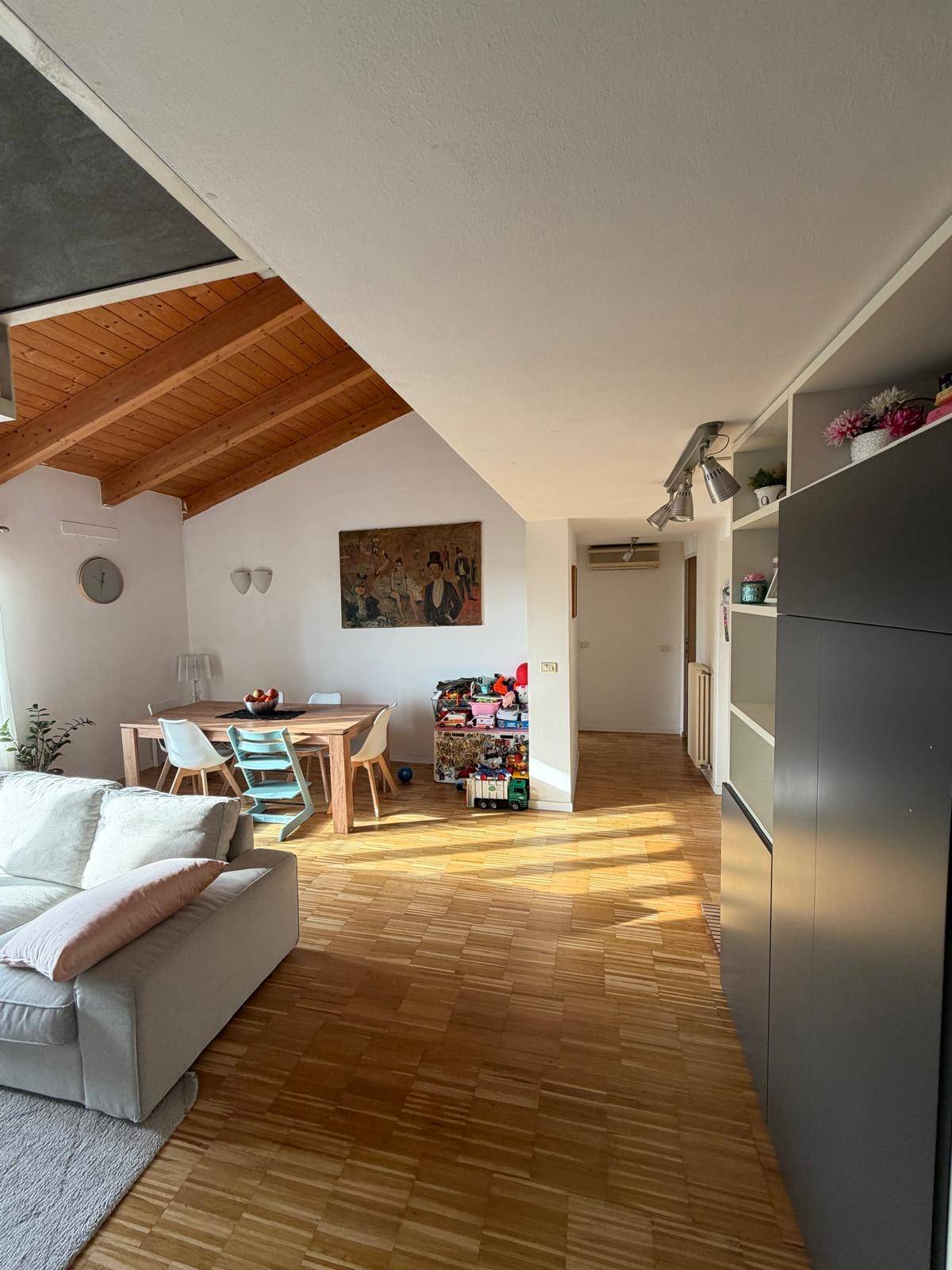 Appartamento in vendita a Parma, Alberi