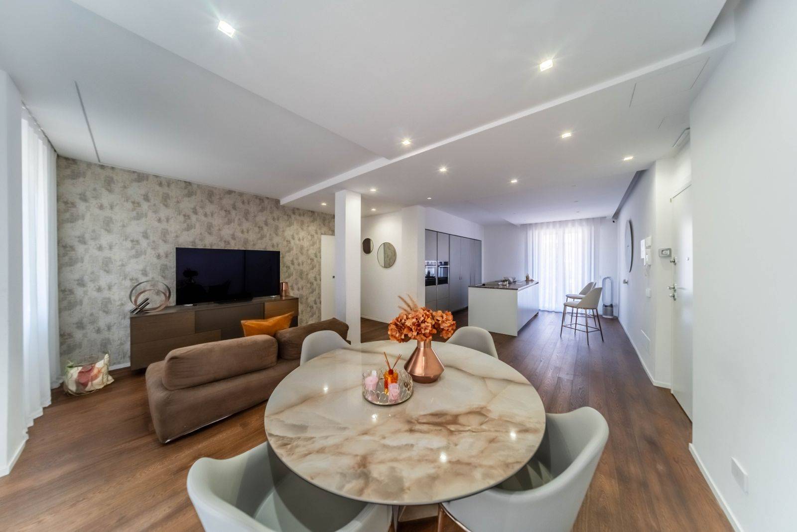 Appartamento in vendita a Parma, Montanara