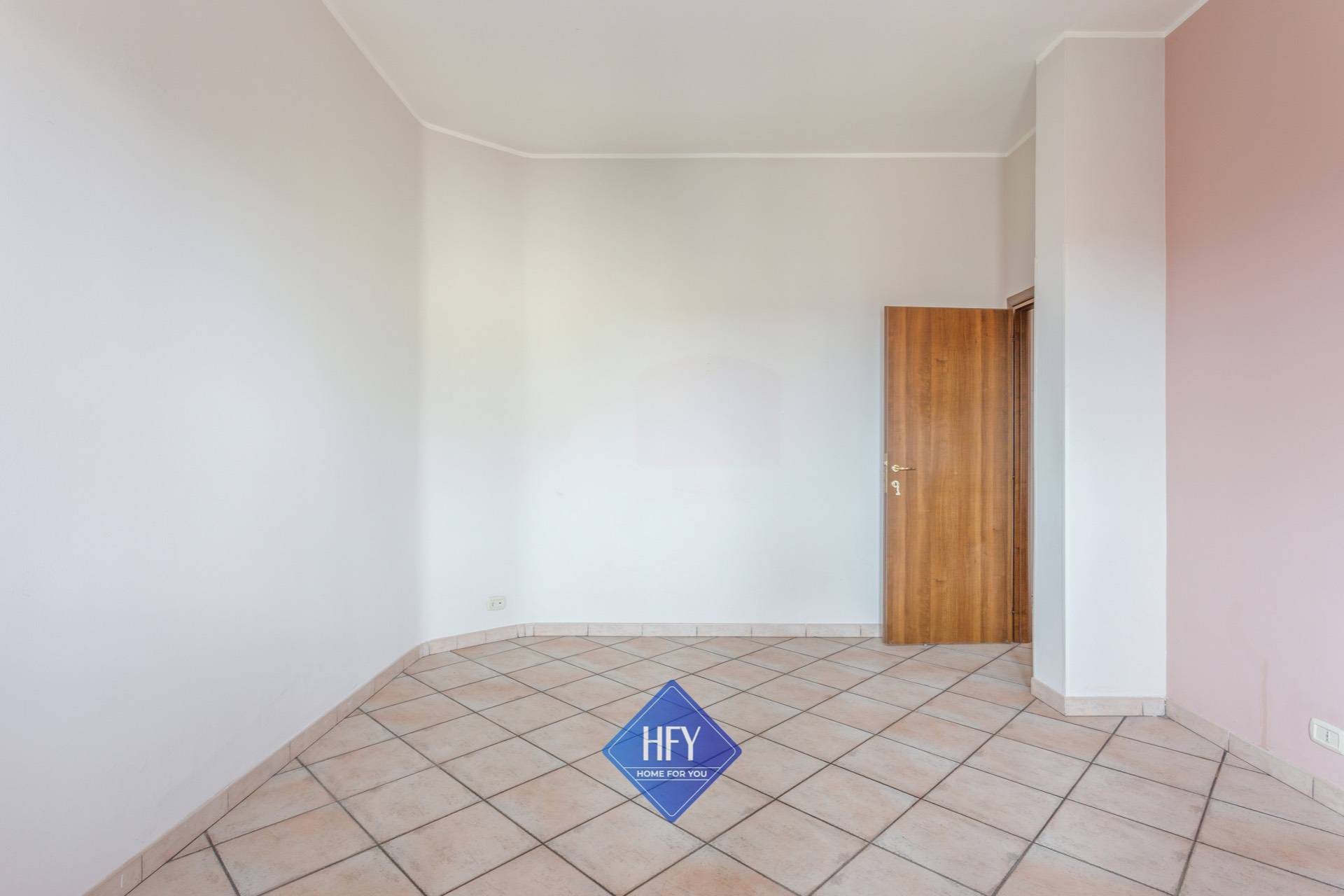 Appartamento in vendita a Parma, San Leonardo