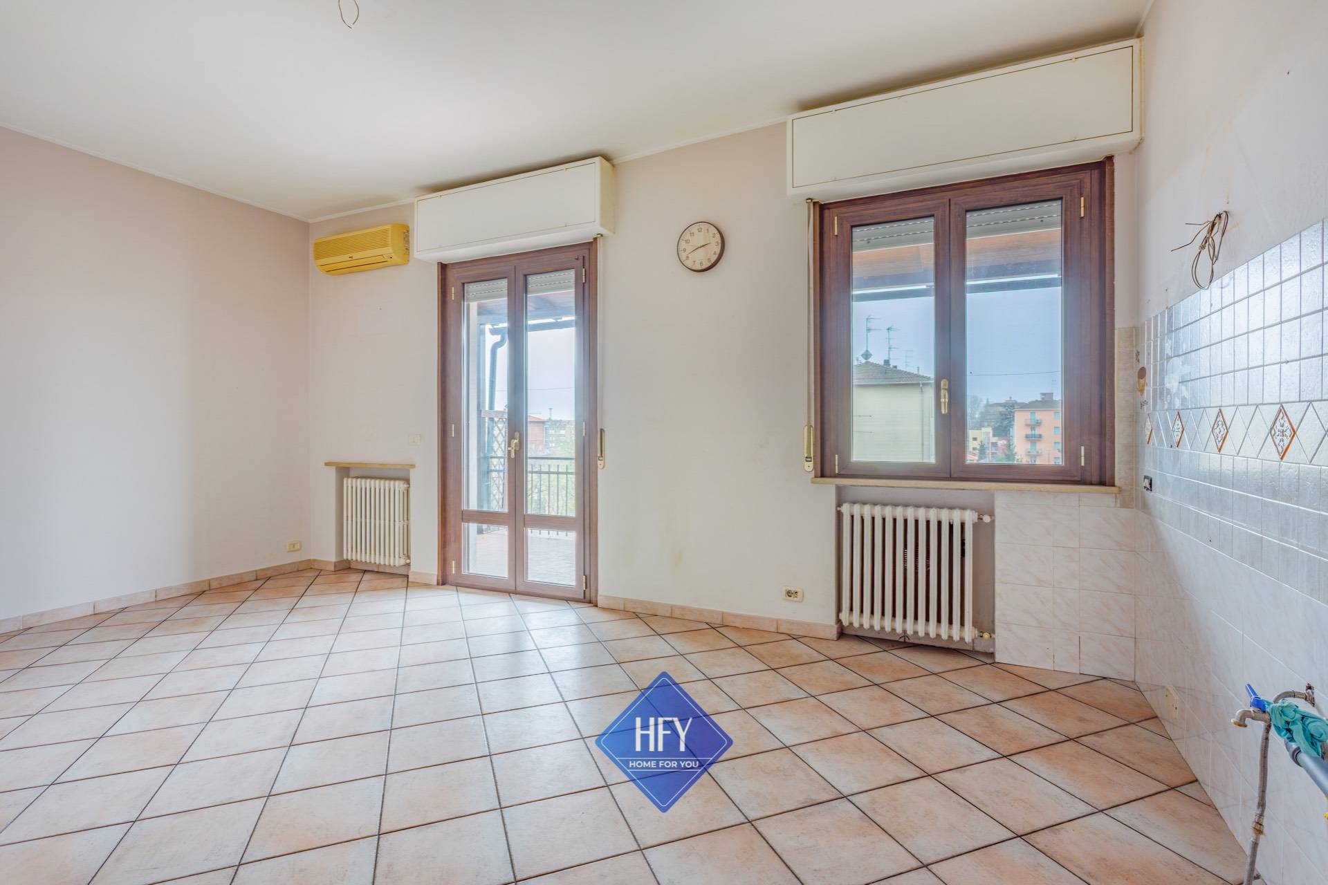 Appartamento in vendita a Parma, San Leonardo