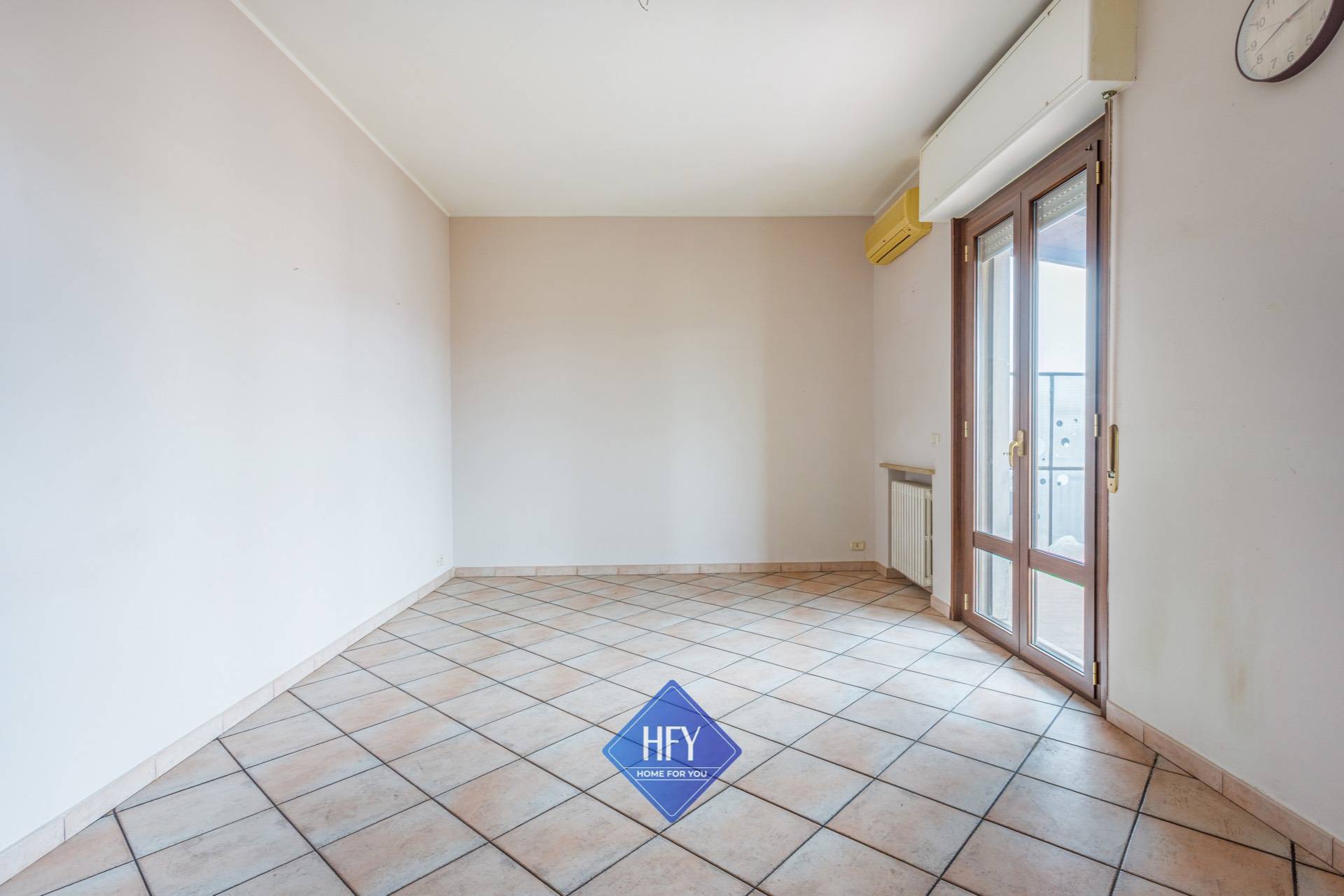 Appartamento in vendita a Parma, San Leonardo