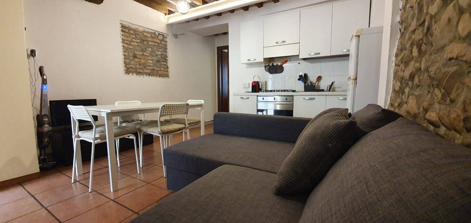 Appartamento in vendita a Parma, Oltretorrente