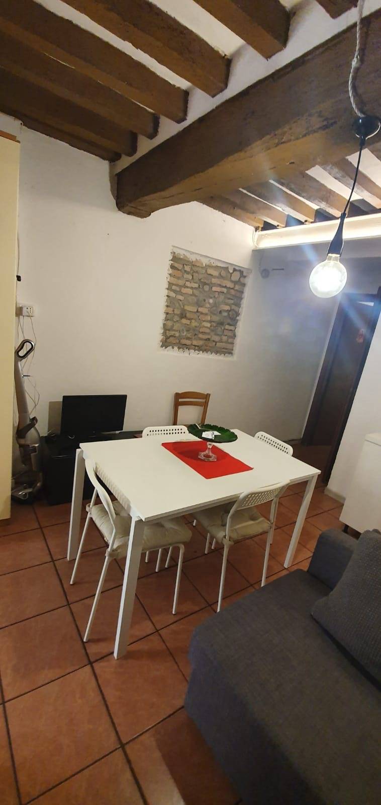 Appartamento in vendita a Parma, Oltretorrente