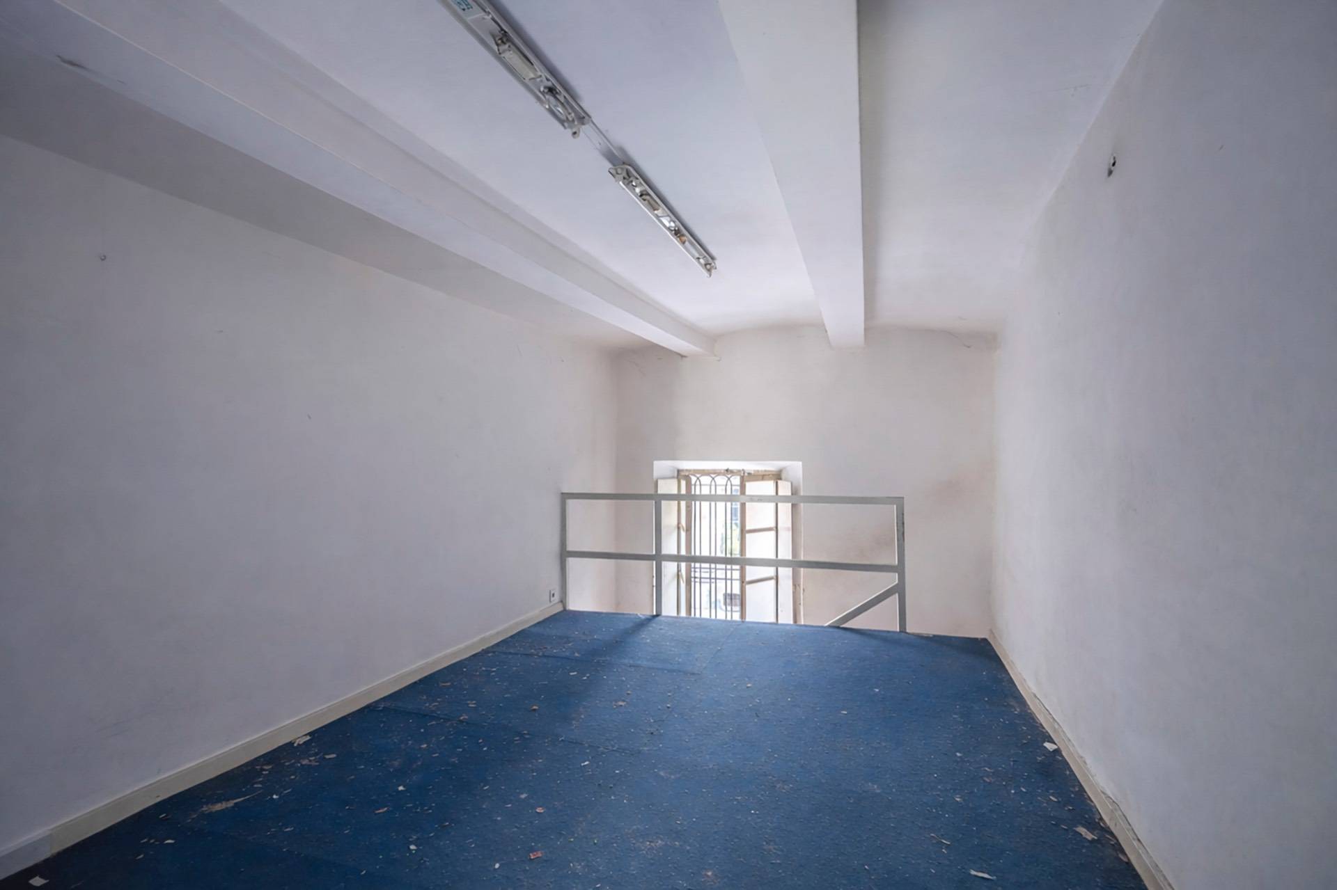 Appartamento in vendita a Parma, Centro storico