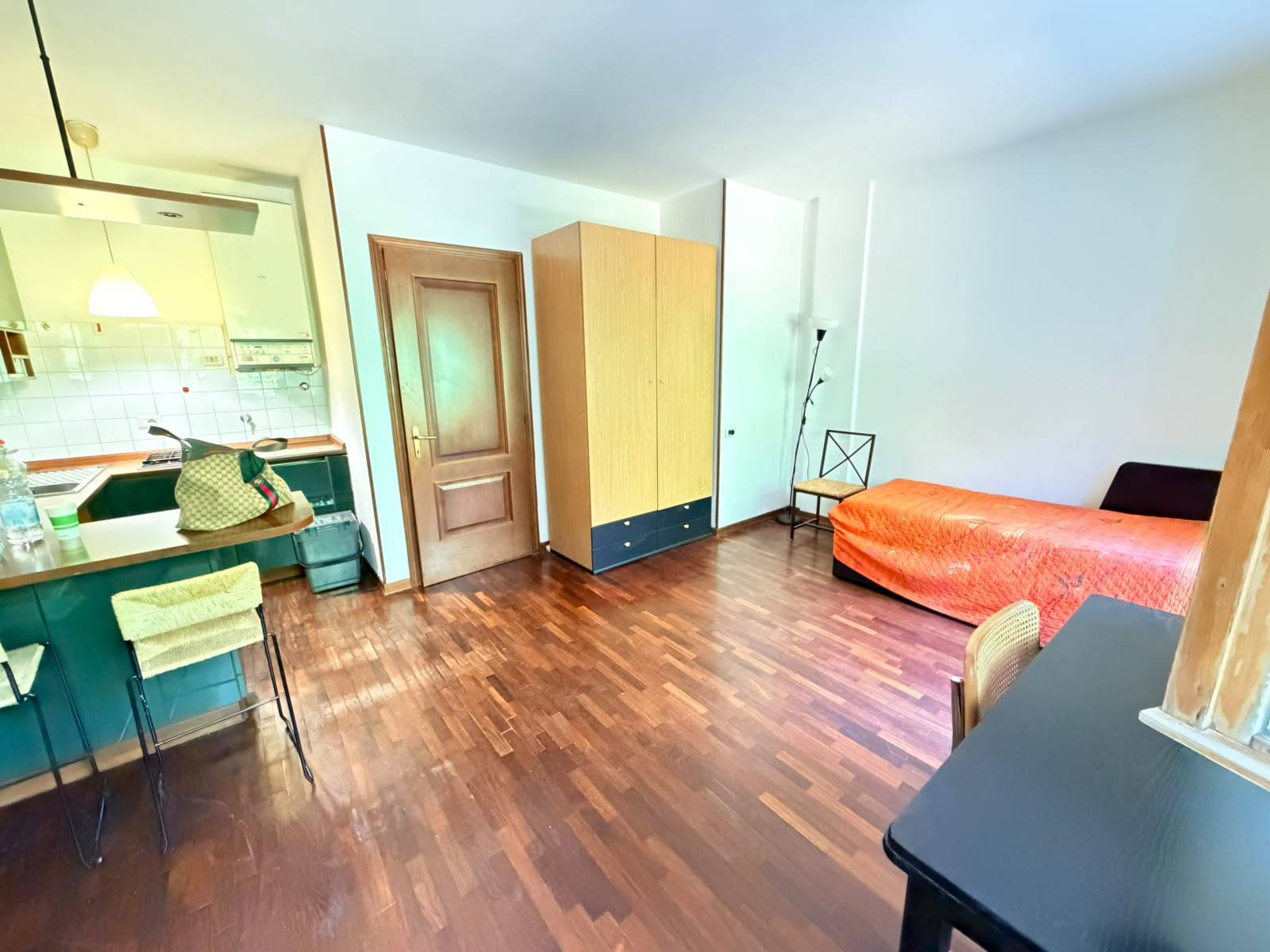Appartamento in affitto a Parma, Montebello