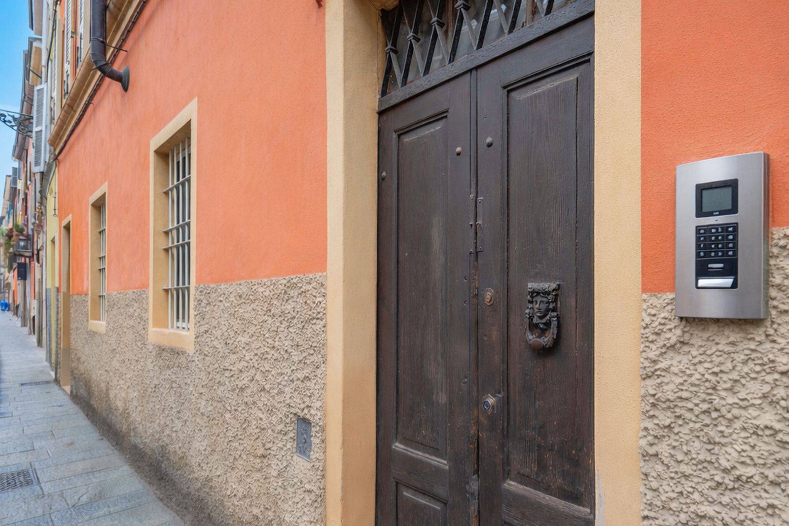 Appartamento in vendita a Parma, Centro storico