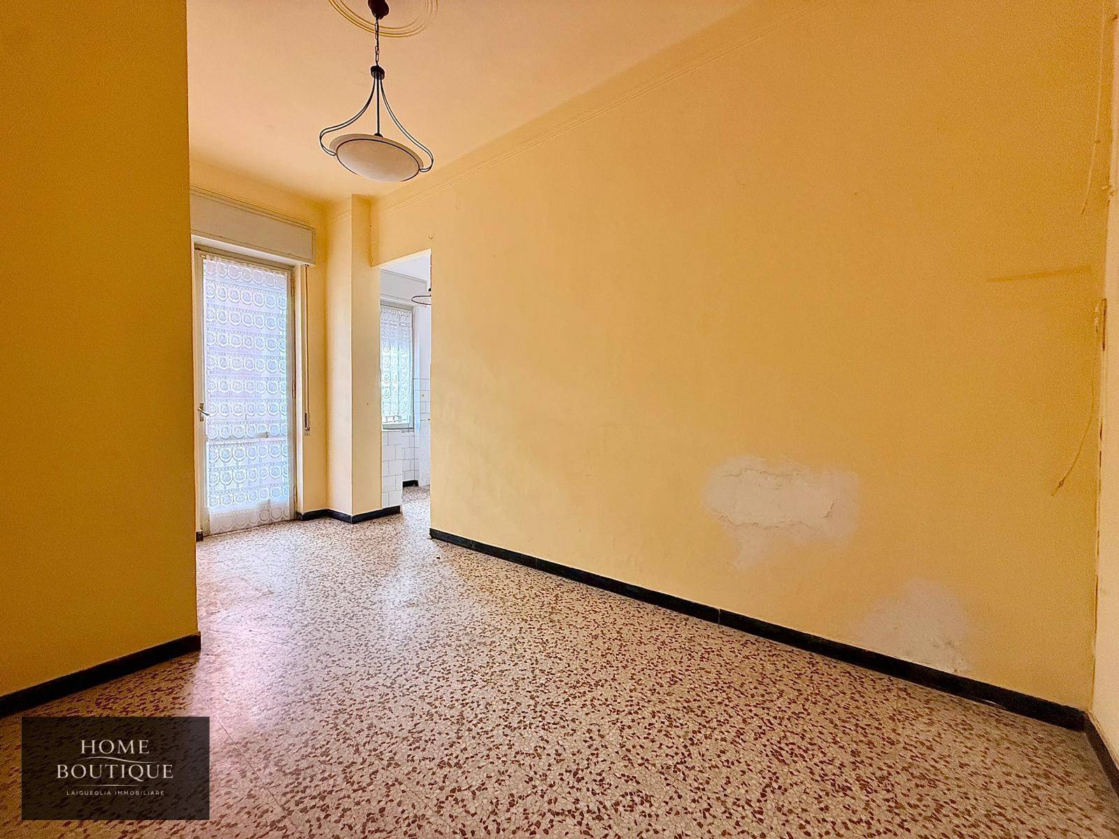 Appartamento in vendita a Andora