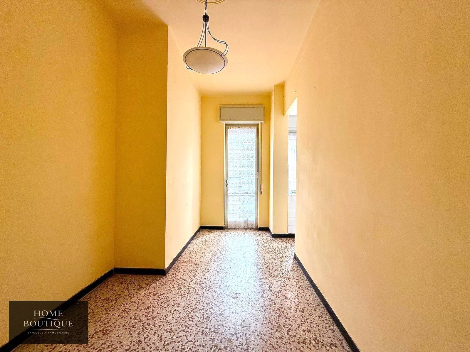 Appartamento in vendita a Andora