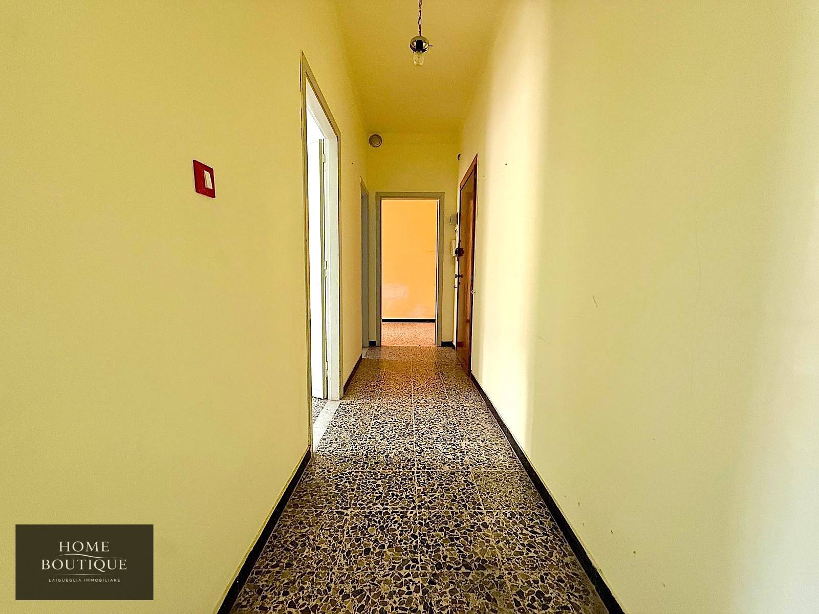 Appartamento in vendita a Andora