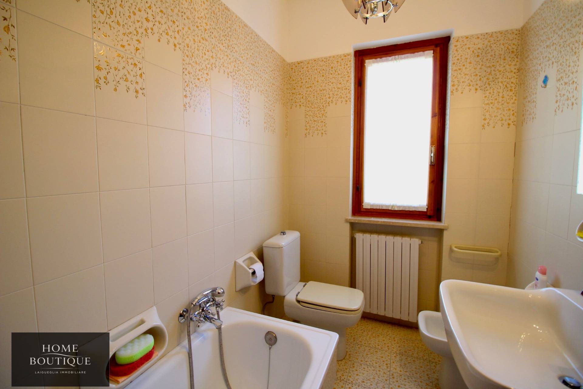 Appartamento in vendita a Andora