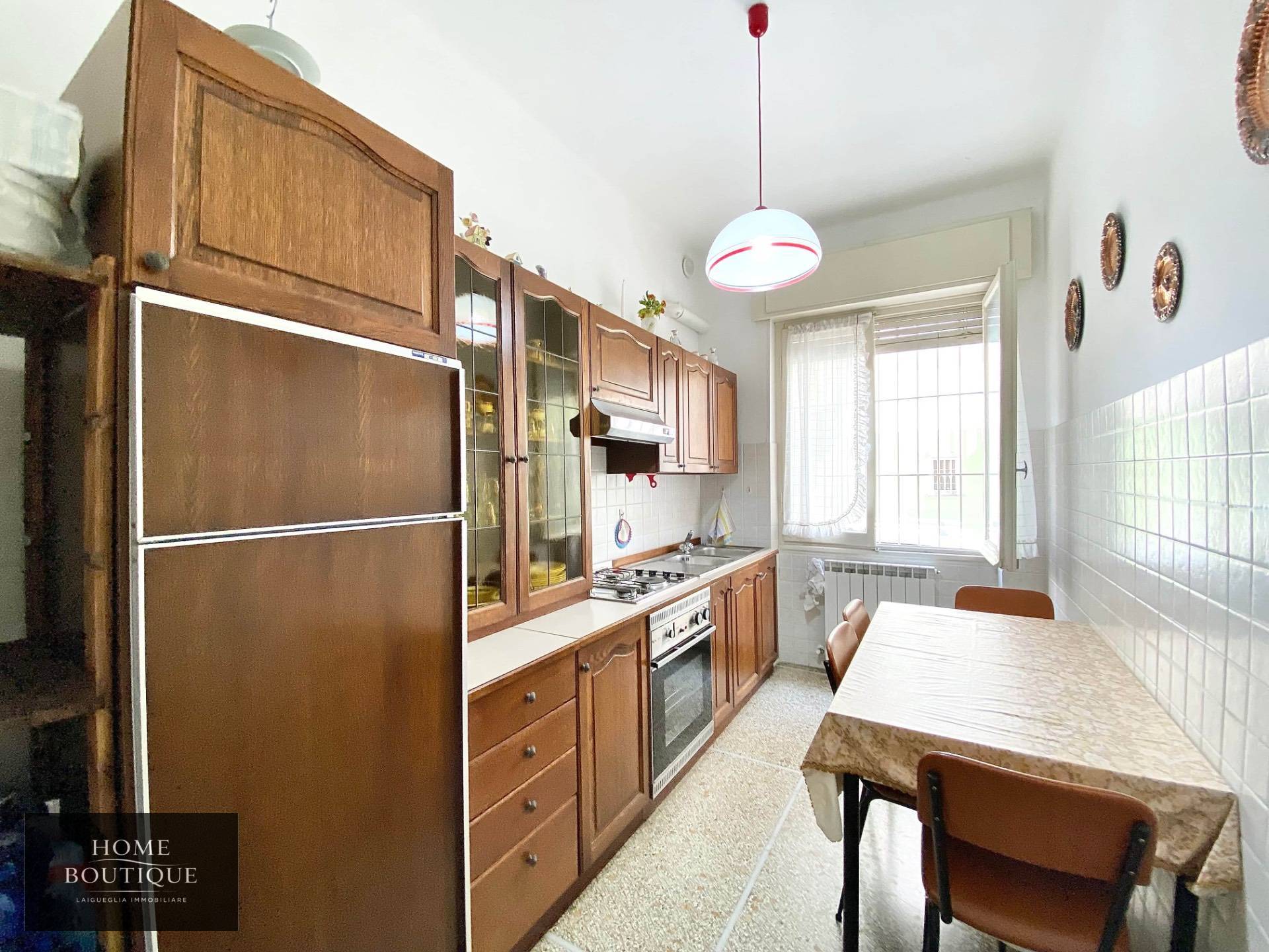 Appartamento in vendita a Laigueglia