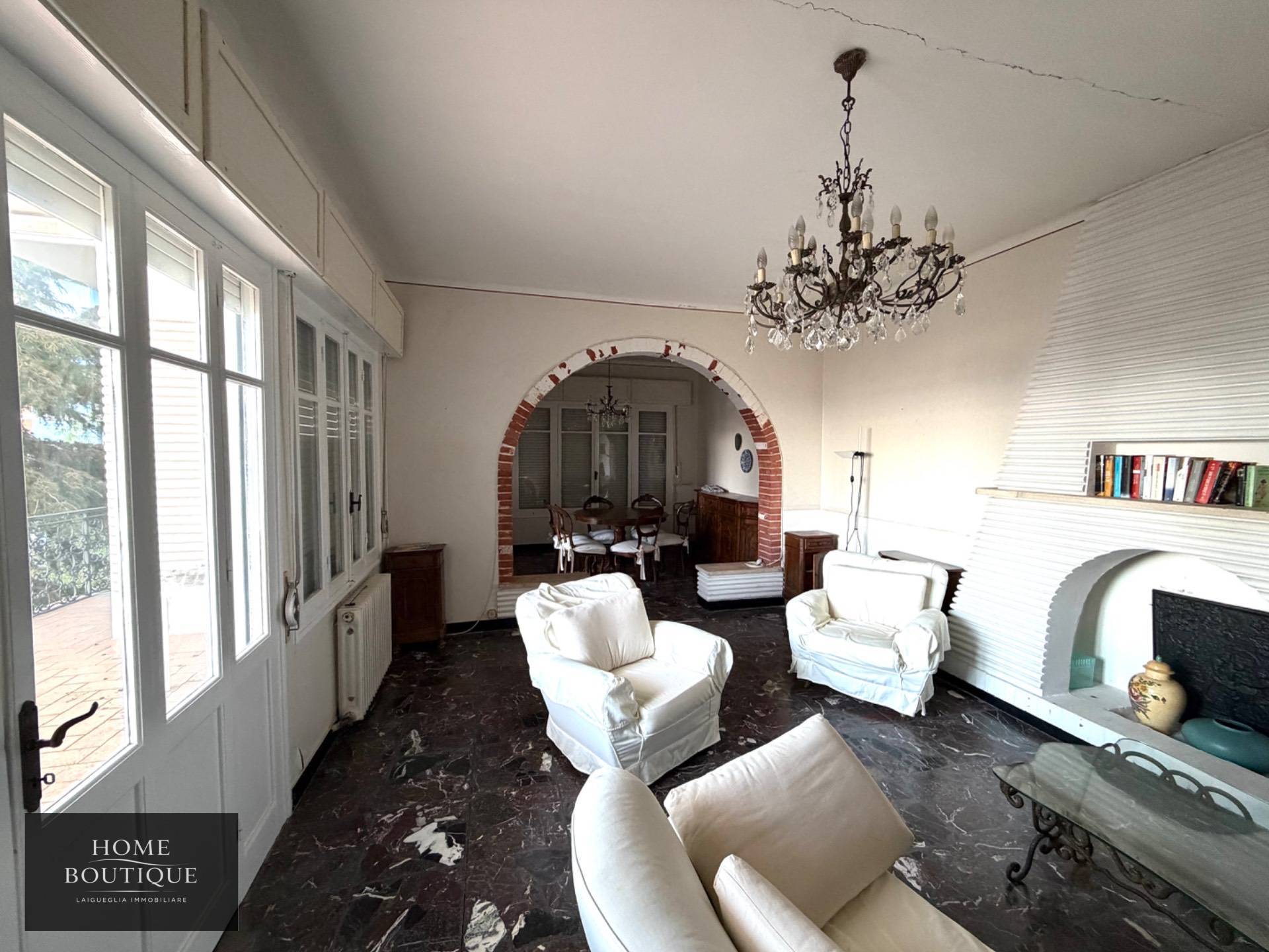 Villa in vendita a Laigueglia, Centro Storico