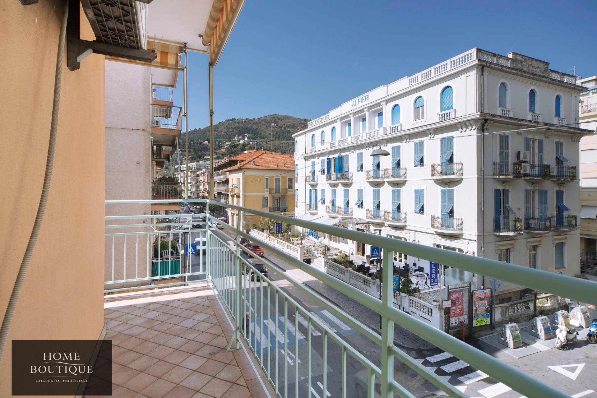 Appartamento in vendita a Alassio