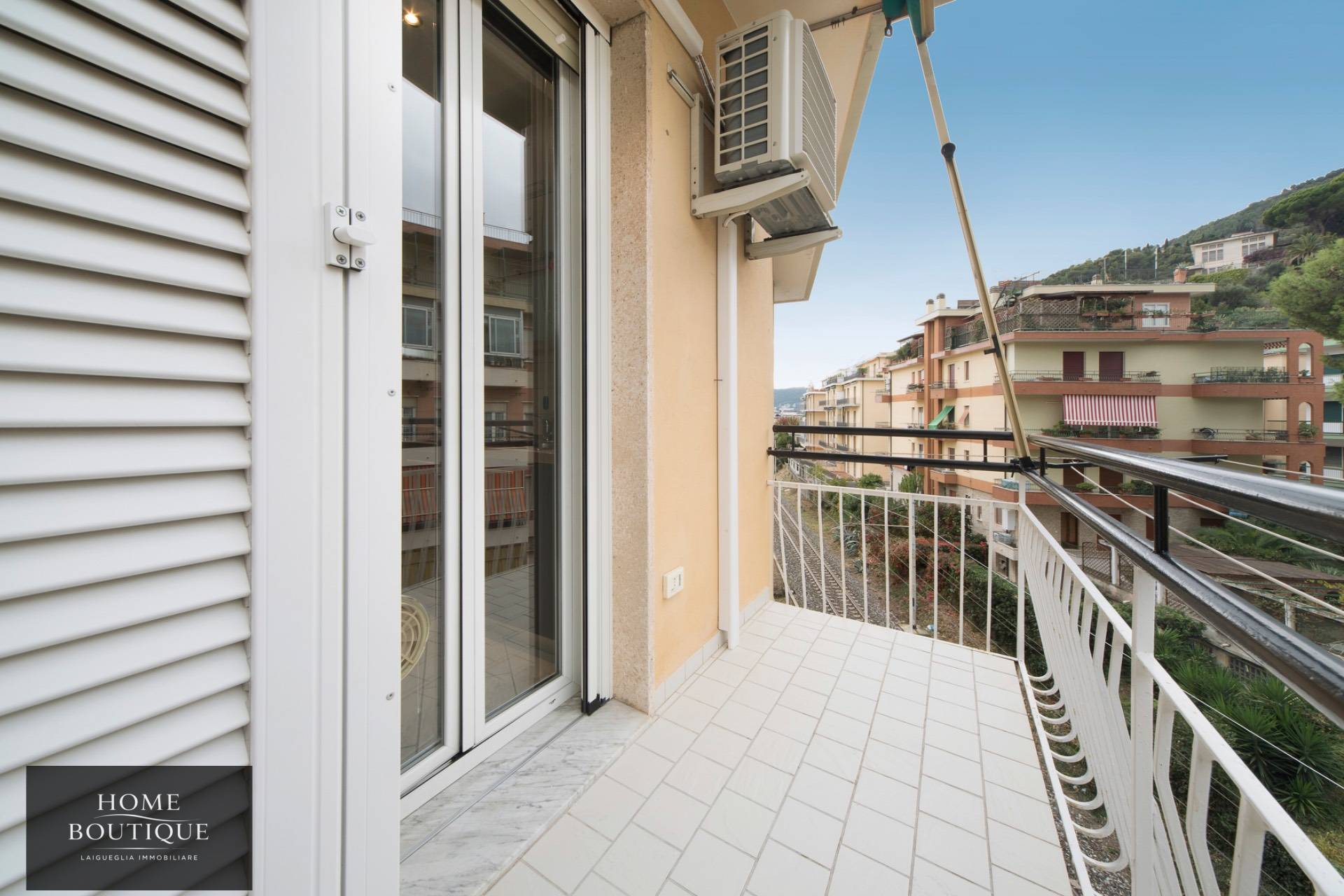 Bilocale in vendita a Alassio