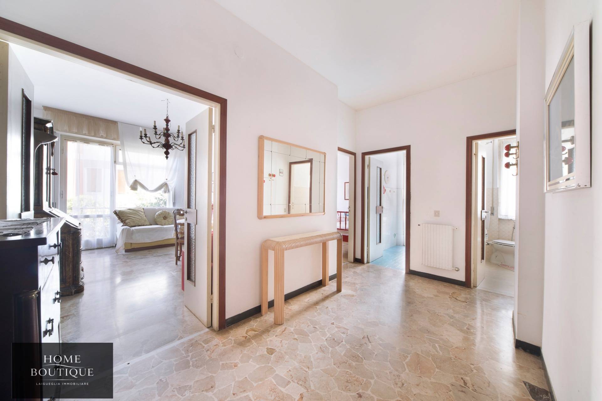 Appartamento in vendita a Alassio