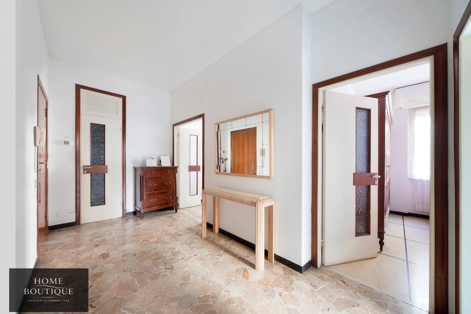 Appartamento in vendita a Alassio