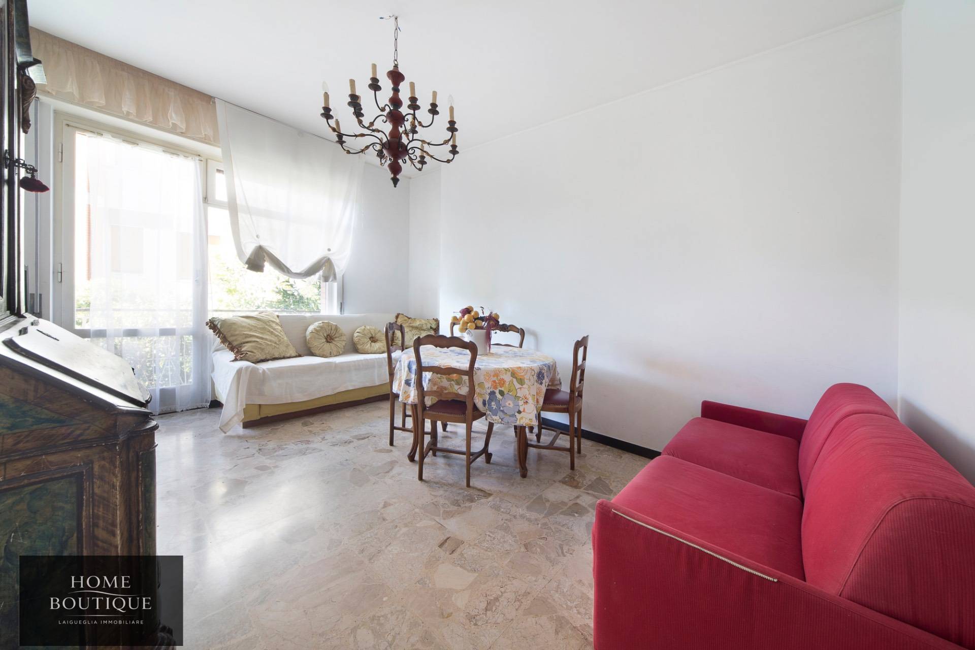 Appartamento in vendita a Alassio