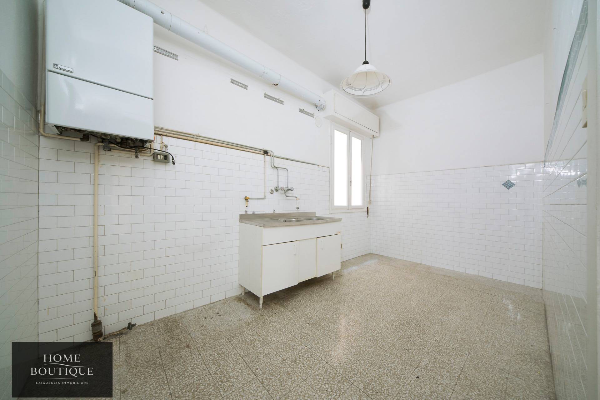 Appartamento in vendita a Laigueglia