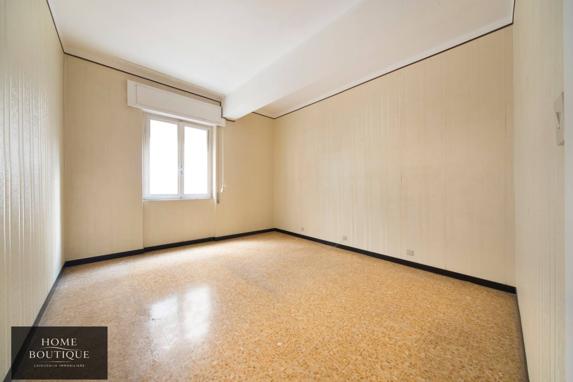 Appartamento in vendita a Laigueglia