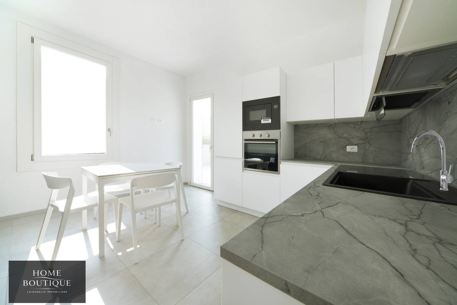 Appartamento in vendita a Andora