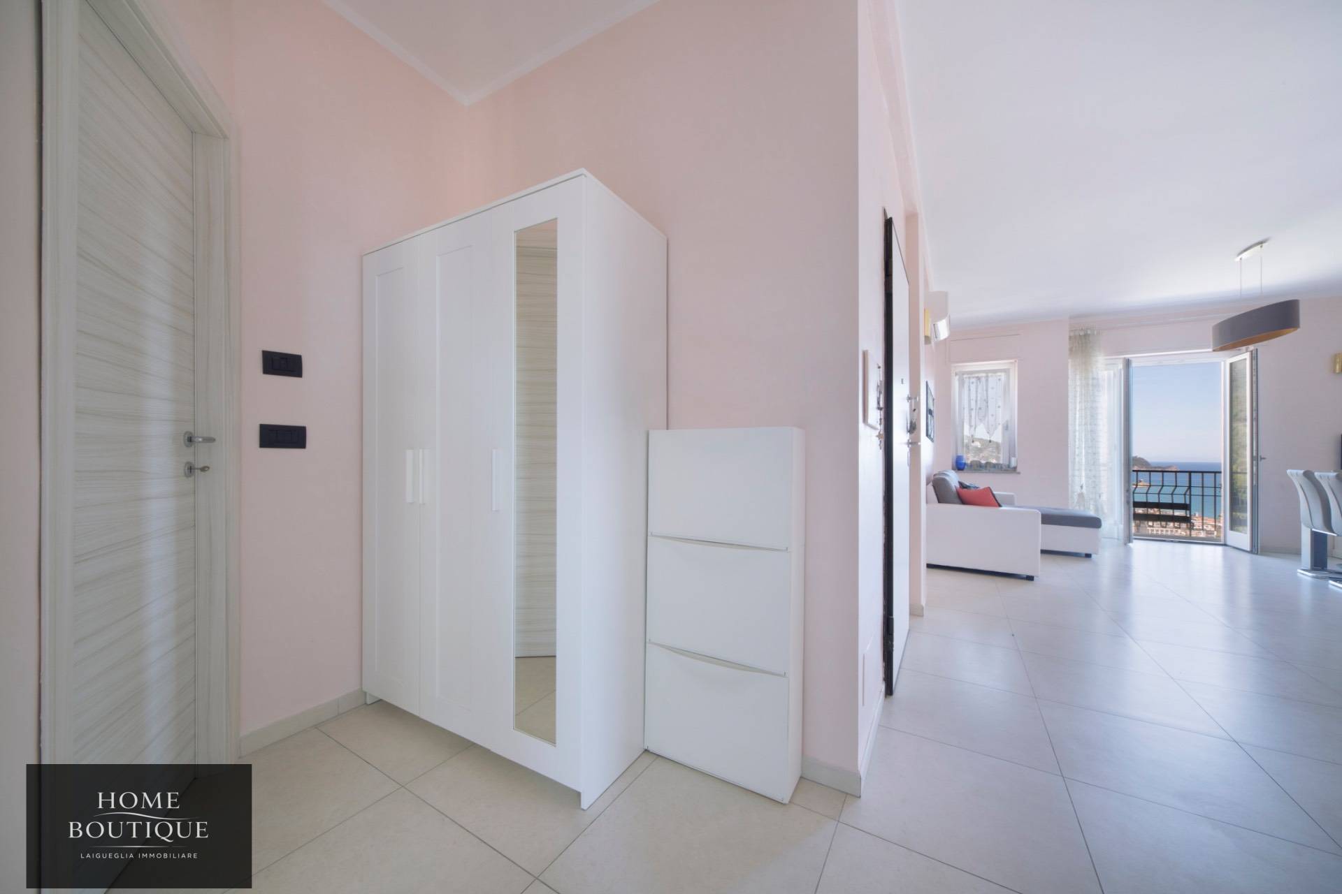 Appartamento in vendita a Alassio