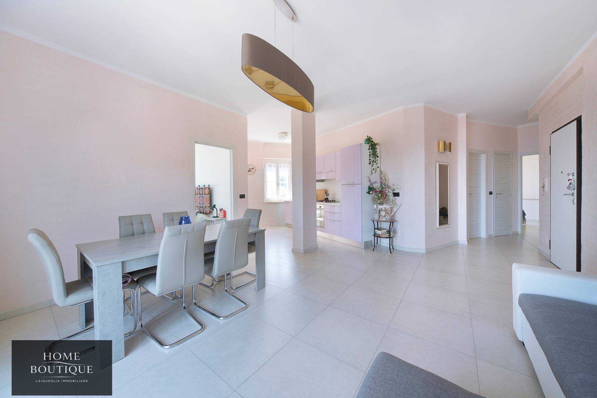 Appartamento in vendita a Alassio