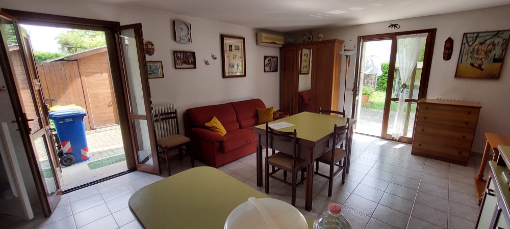 Quadrilocale con giardino a Forl�