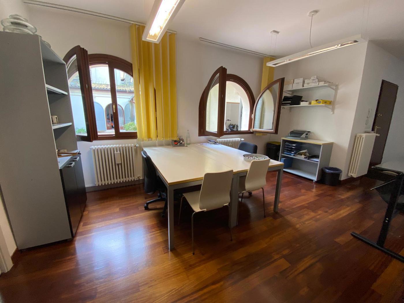Appartamento in vendita a Forl�