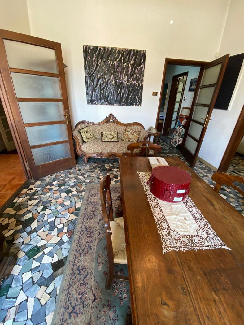 Villa in vendita a Russi