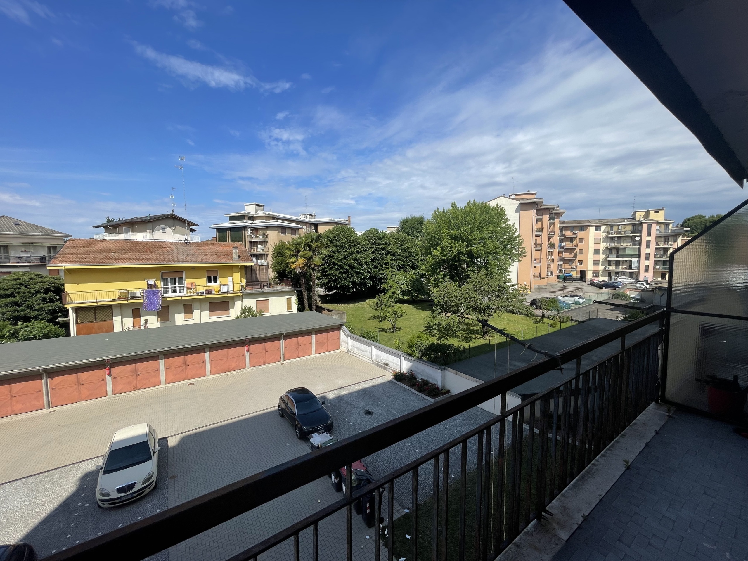 Trilocale da ristrutturare in viale alessandro volta 53, Novara