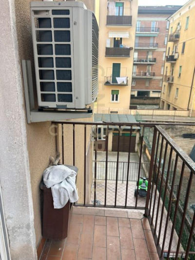 Quadrilocale con giardino in via pier fortunato calvi 49, Verona