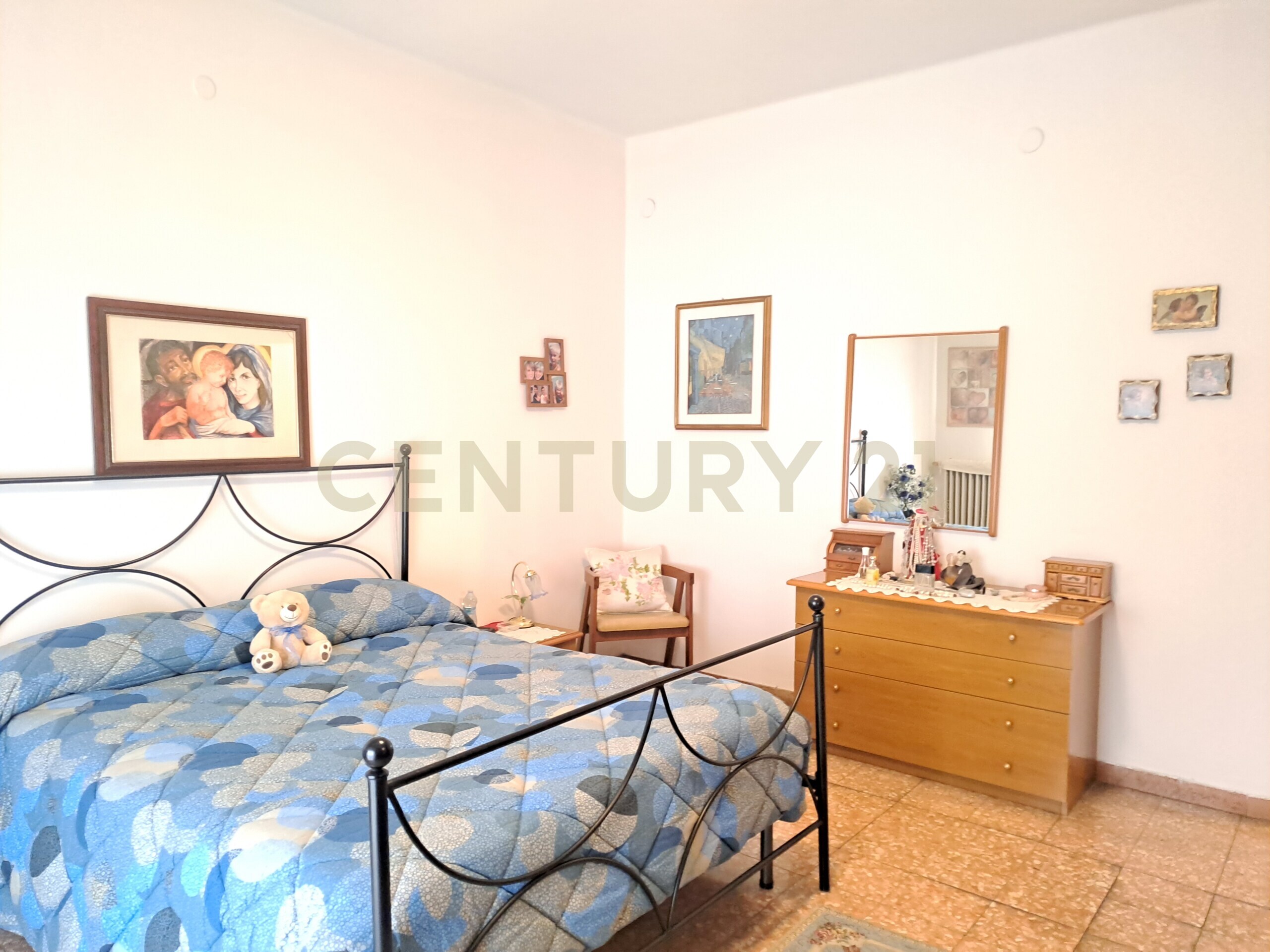 Appartamento da ristrutturare in via ugo foscolo 2, Verona